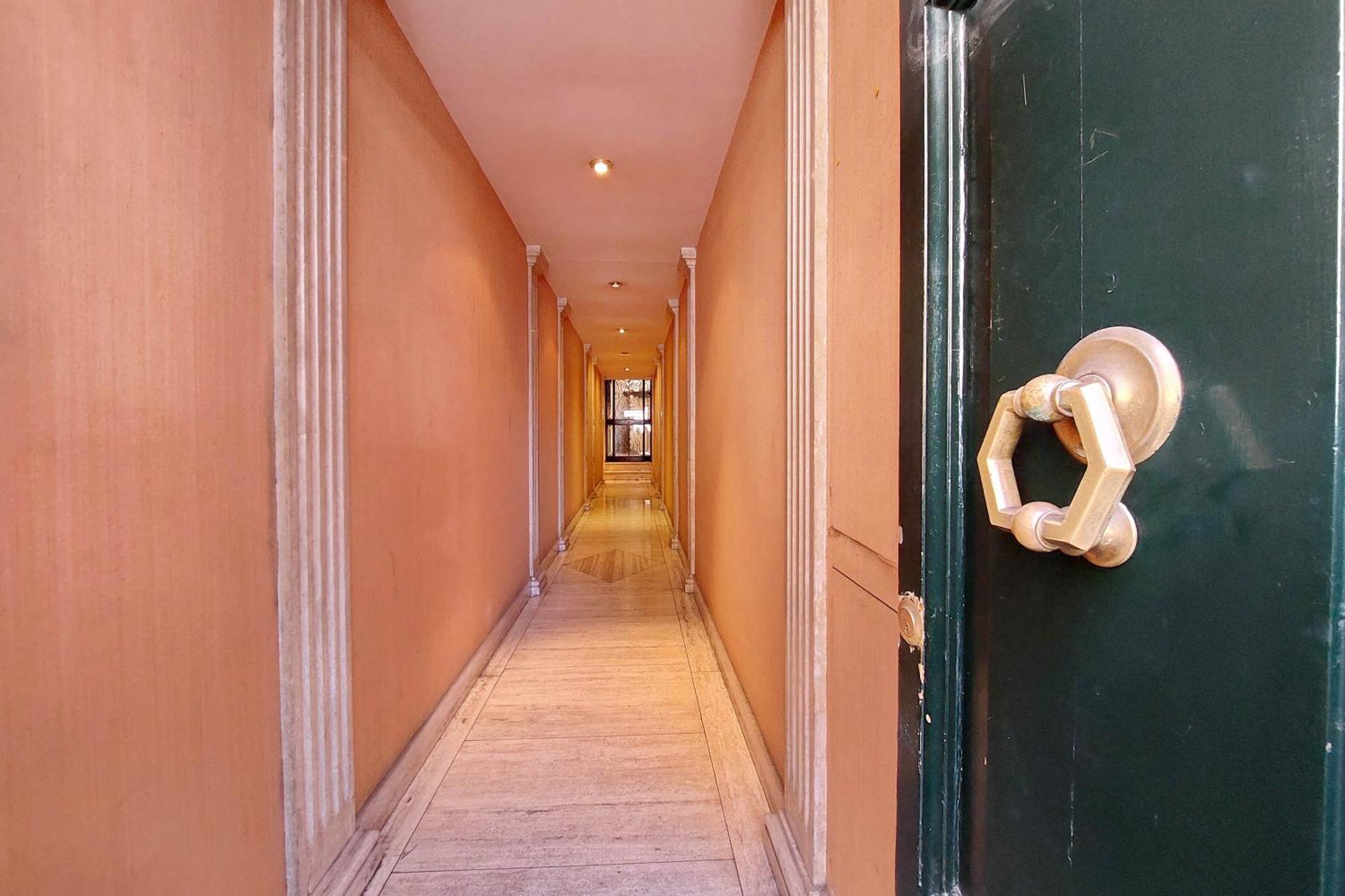Apartment Classic Next To Popolo Square Rom