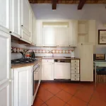 Classic Roman Home Next To Popolo Square