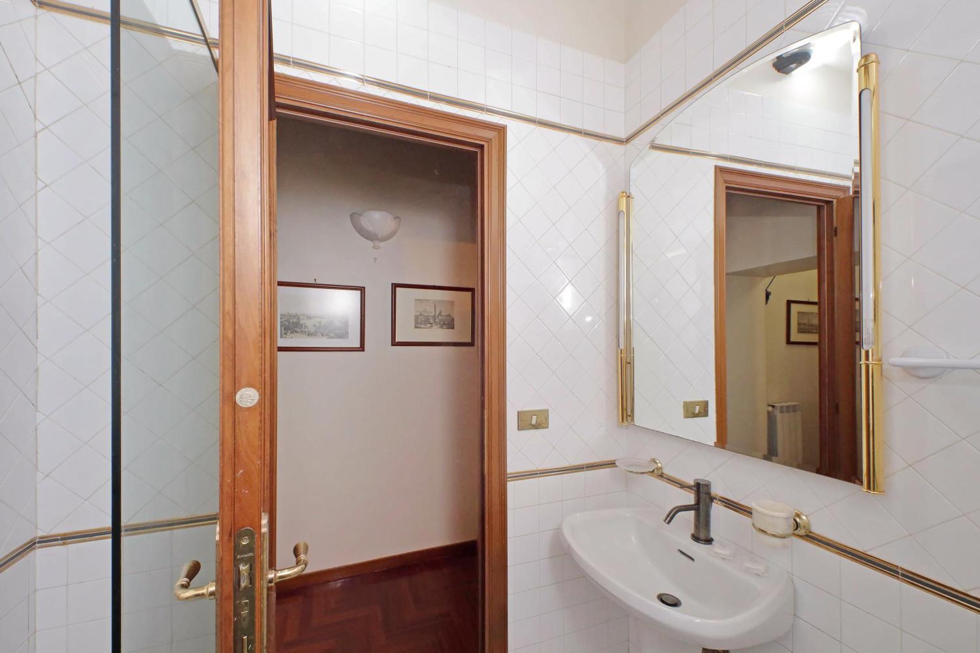 Apartment Classic Next To Popolo Square *